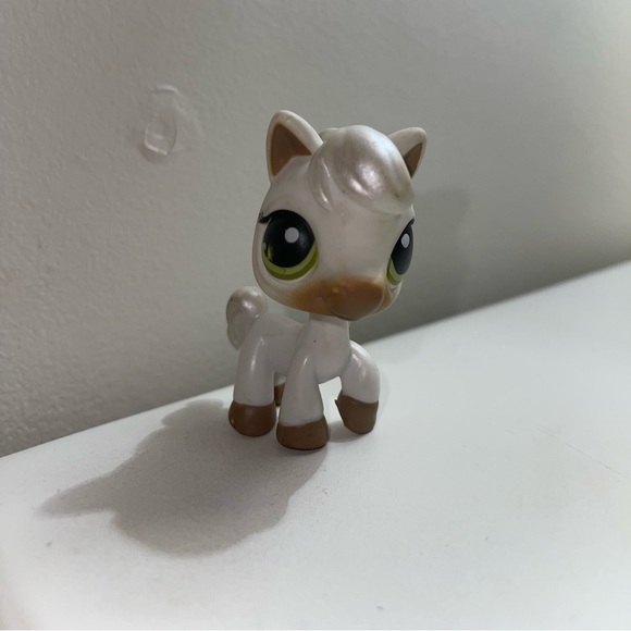 ♡ Littlest Pet Shop Horse Lot #124 #338 #592 - Picture 3 of 5
